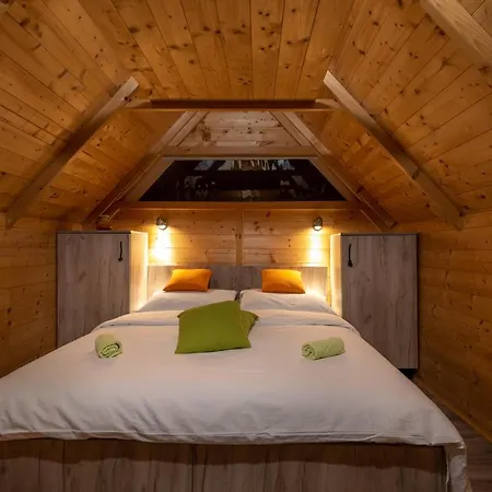 Kamp Marta Luxury tent