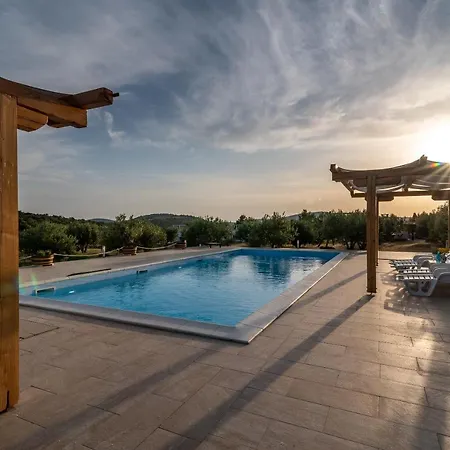 Kamp Marta 3* Marina