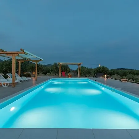 Kamp Marta Marina (Bossoglina)