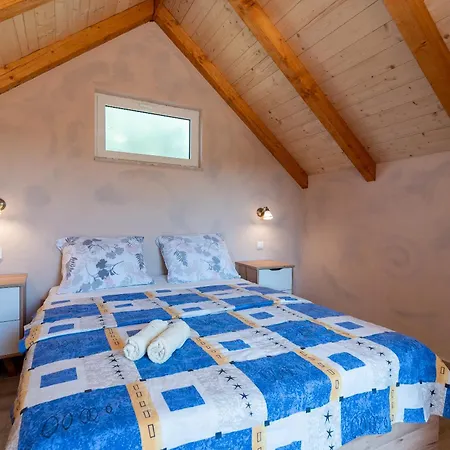 Kamp Marta 3*