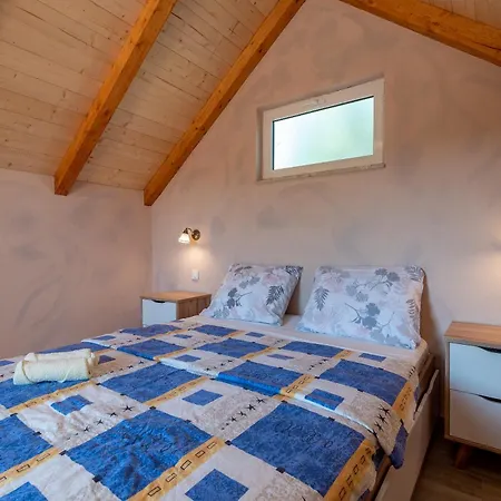 Kamp Marta Luxury tent Marina