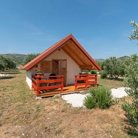 Kamp Marta Luxury tent 3*