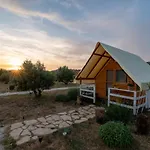 Kamp Marta Glamping 3*