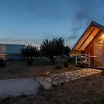 Kamp Marta 豪华帐篷 玛里纳