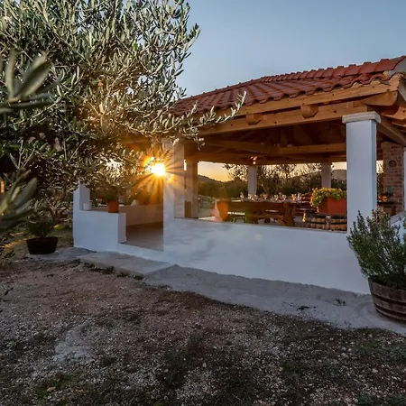 Lüks kamp alanı Kamp Marta