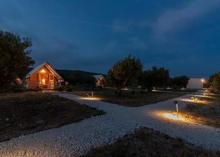 Glamping Kamp Marta Marina