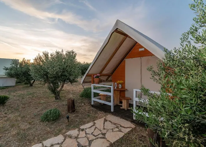 Glamping Kamp Marta Marina