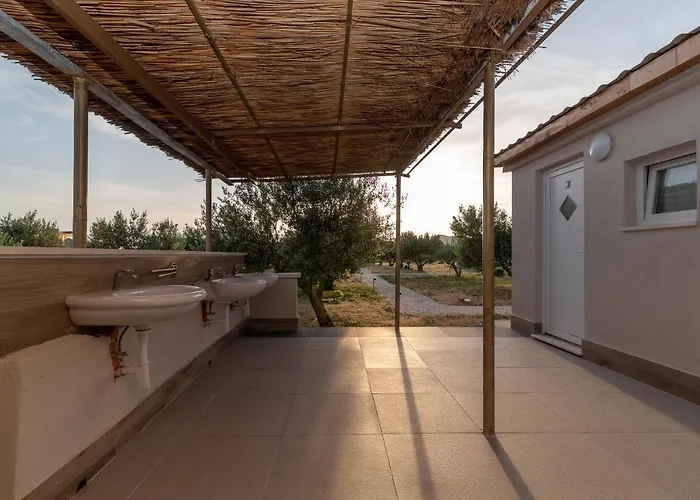 Glamping Kamp Marta 3*