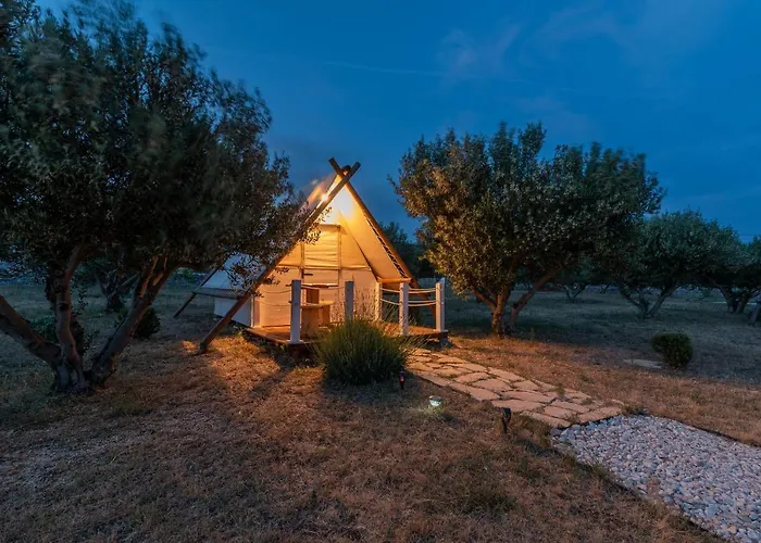 Kamp Marta Glamping 3*