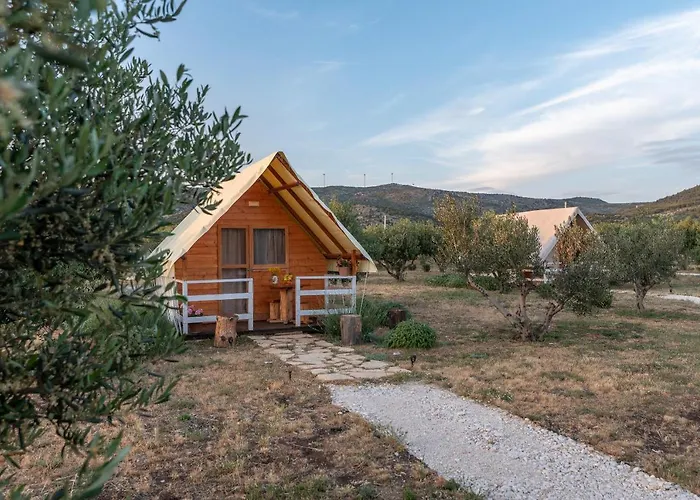 Kamp Marta Glamping Marina