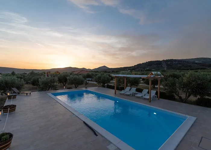 Glamping Kamp Marta 3*