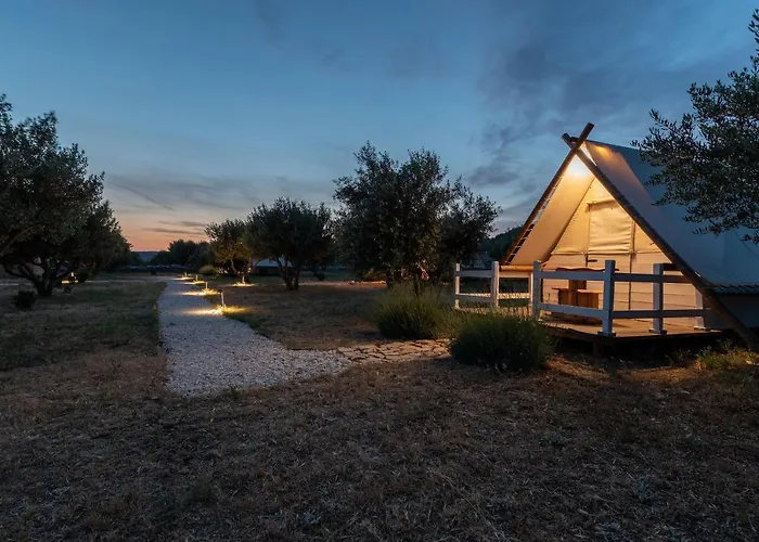 Kamp Marta Glamping 3*